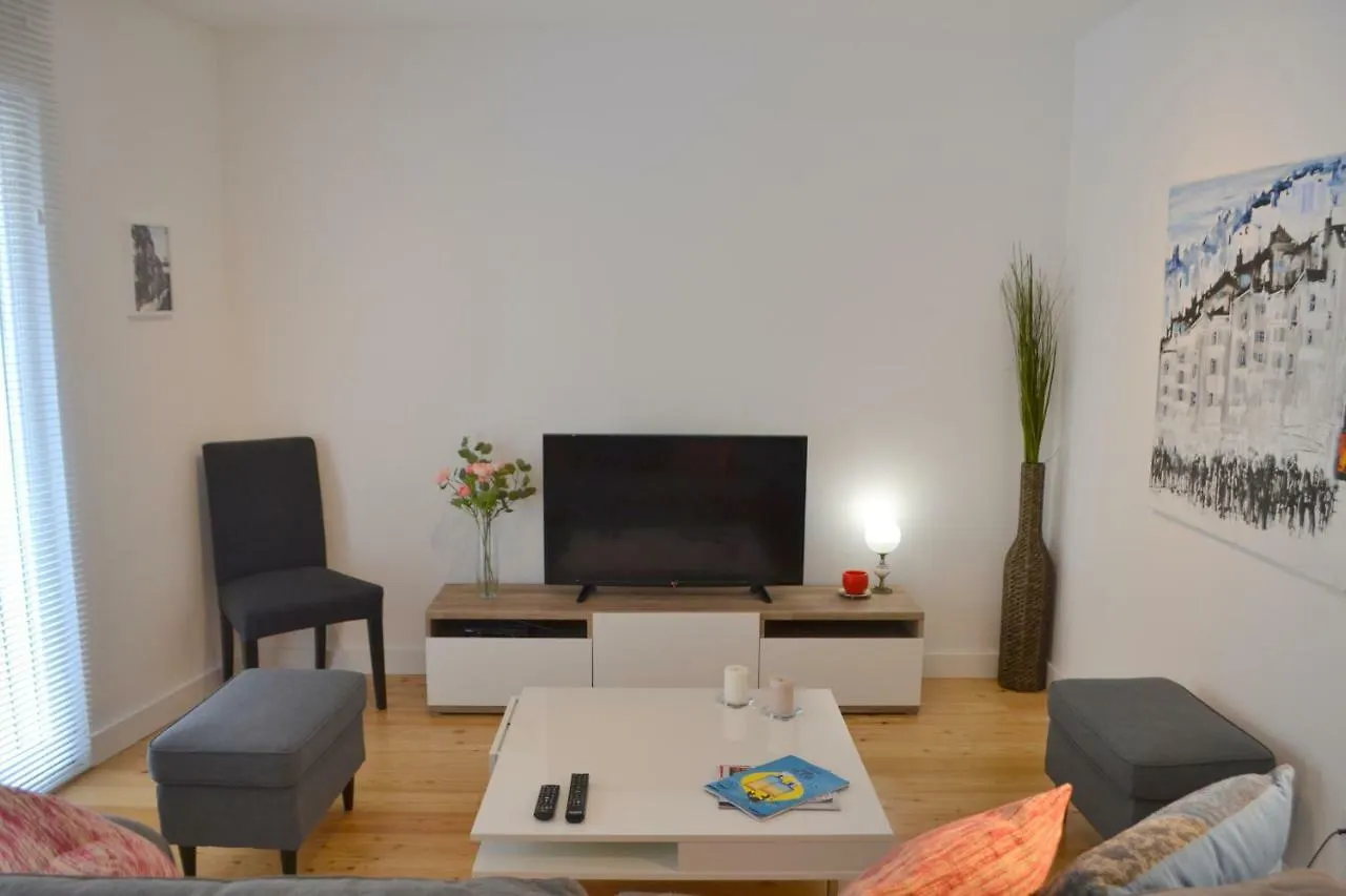 Tp Bombarda 5, Lisbon Deluxe Apartment