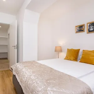 Appartamento Whome | Graca Premium #23, Lisbona