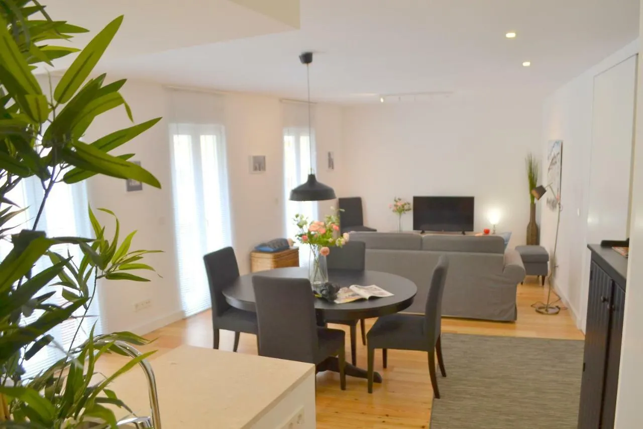 Tp Bombarda 5, Lisbon Deluxe Apartment